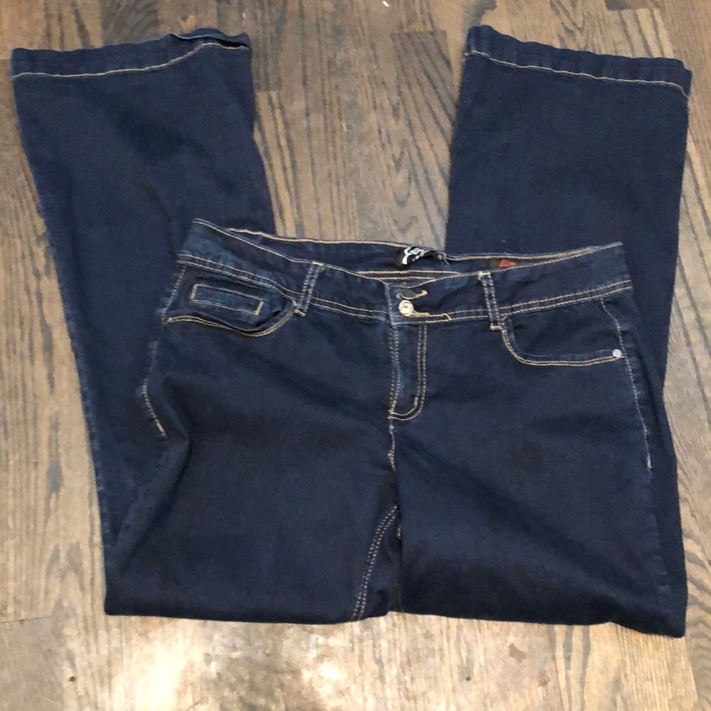 - Earl stretch flare jeans size 14 p